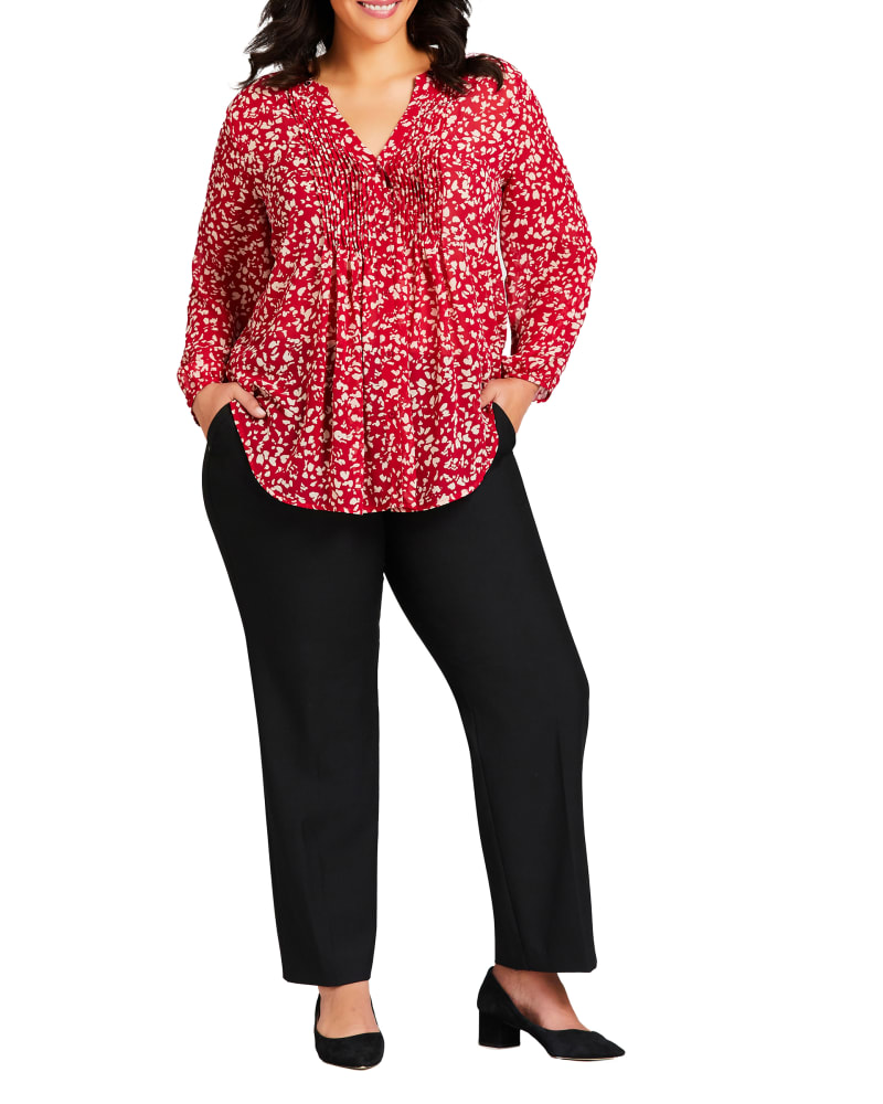 Front of a model wearing a size 20 TROUSER SSTRETCH AV in Black by avenue. | dia_product_style_image_id:300312